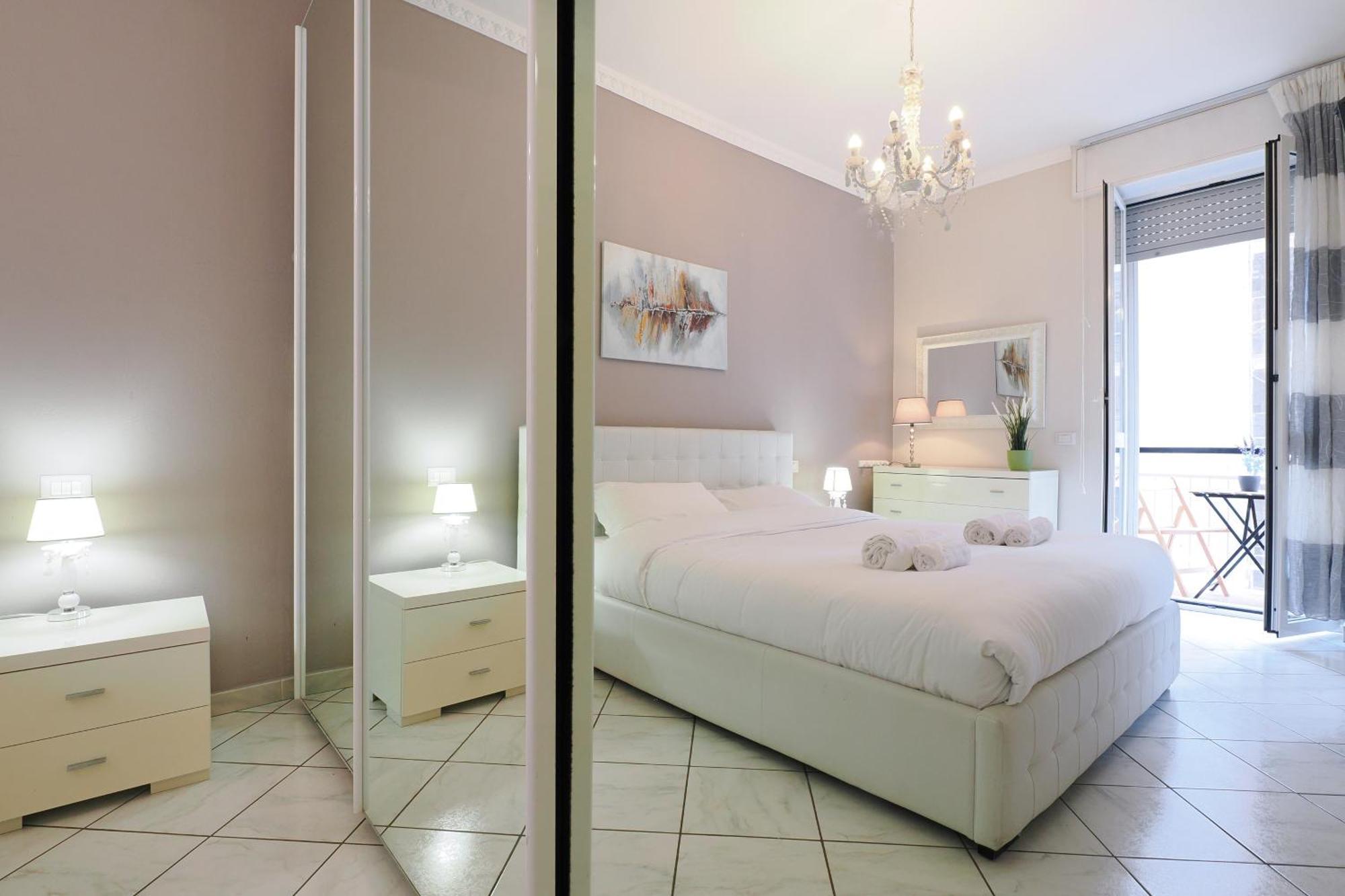 Apartment Primopiano - Zumbini B Mailand
